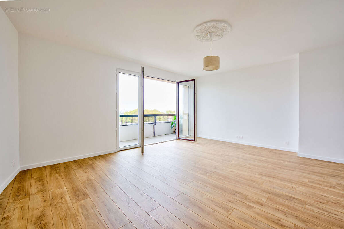 Appartement à SAINT-MAURICE