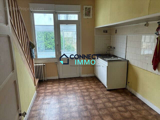 Maison 60 m² à Gourin  - photo 4