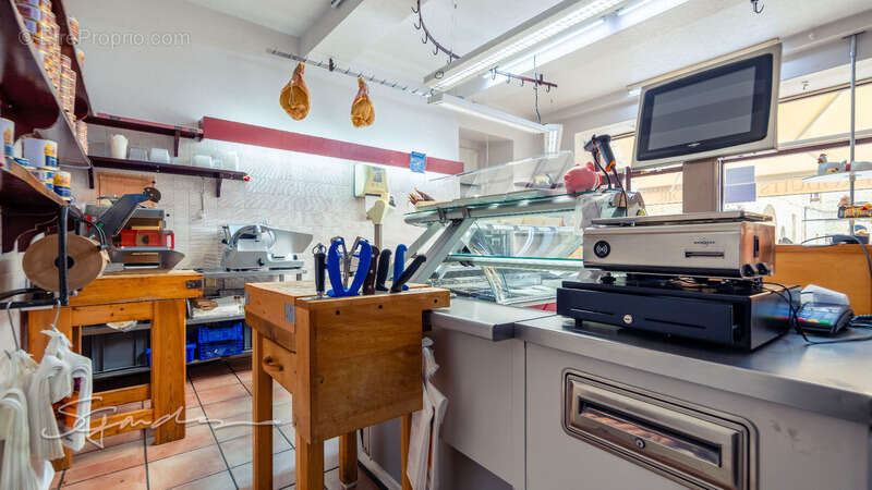 Commerce à NAVARRENX