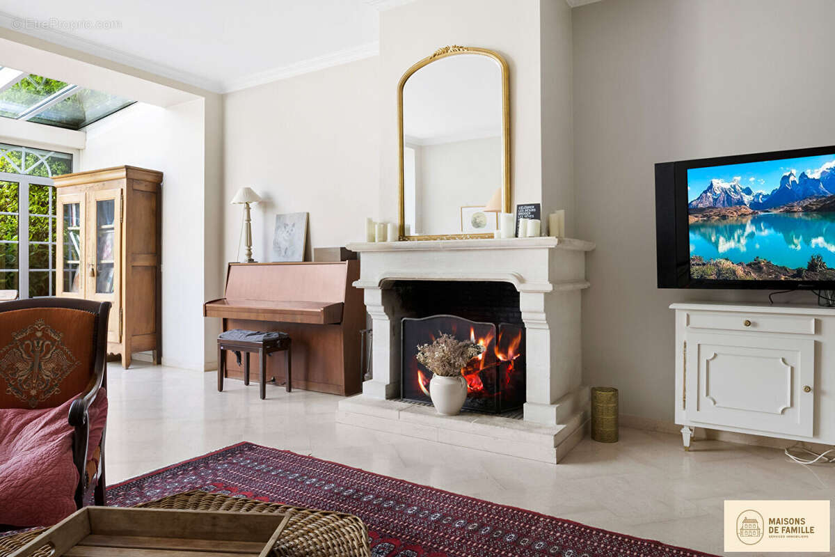 Maison à LOUVECIENNES