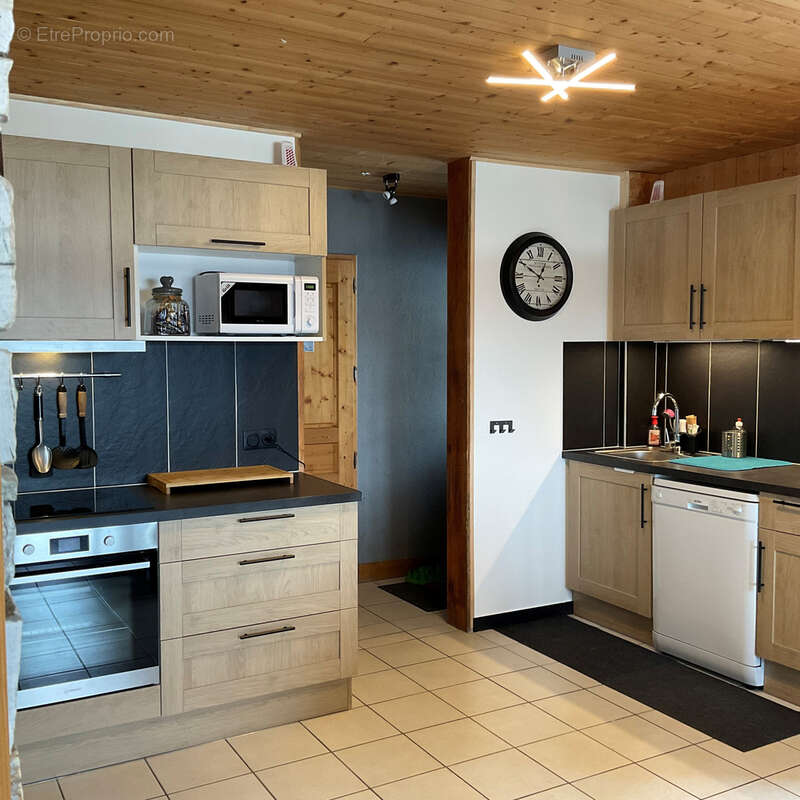 Appartement à LE CHATEL