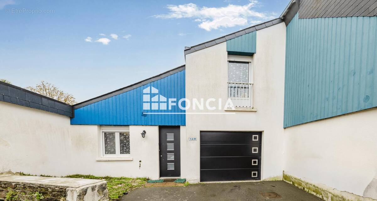 Maison à CHARTRES-DE-BRETAGNE