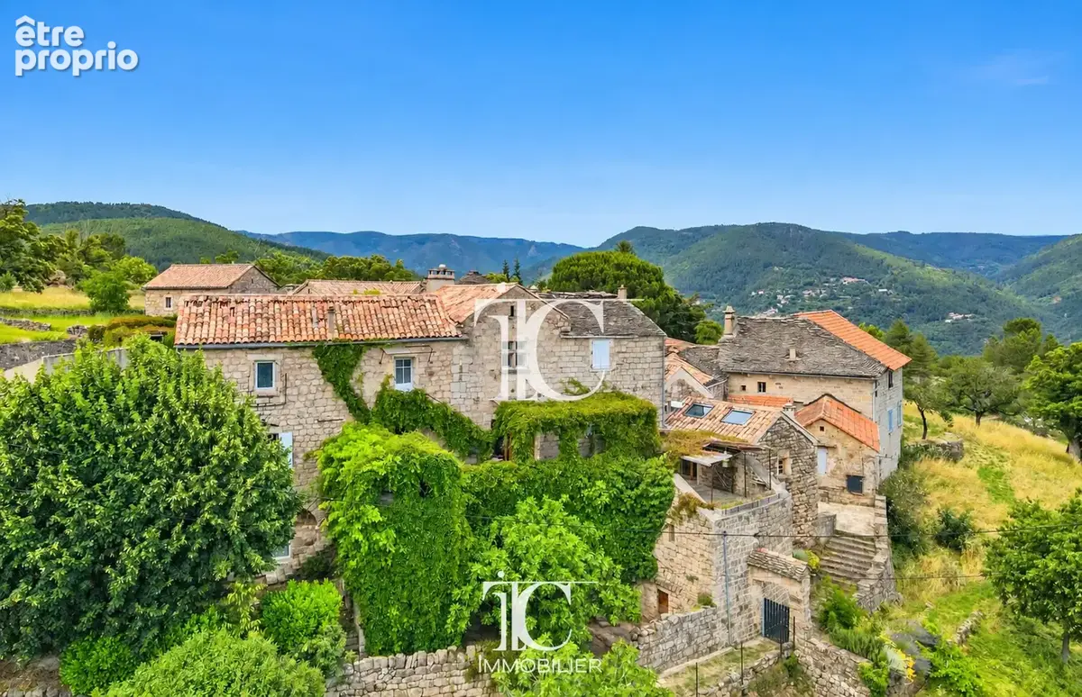 Photo Maison à Les Vans au prix de 795 000€