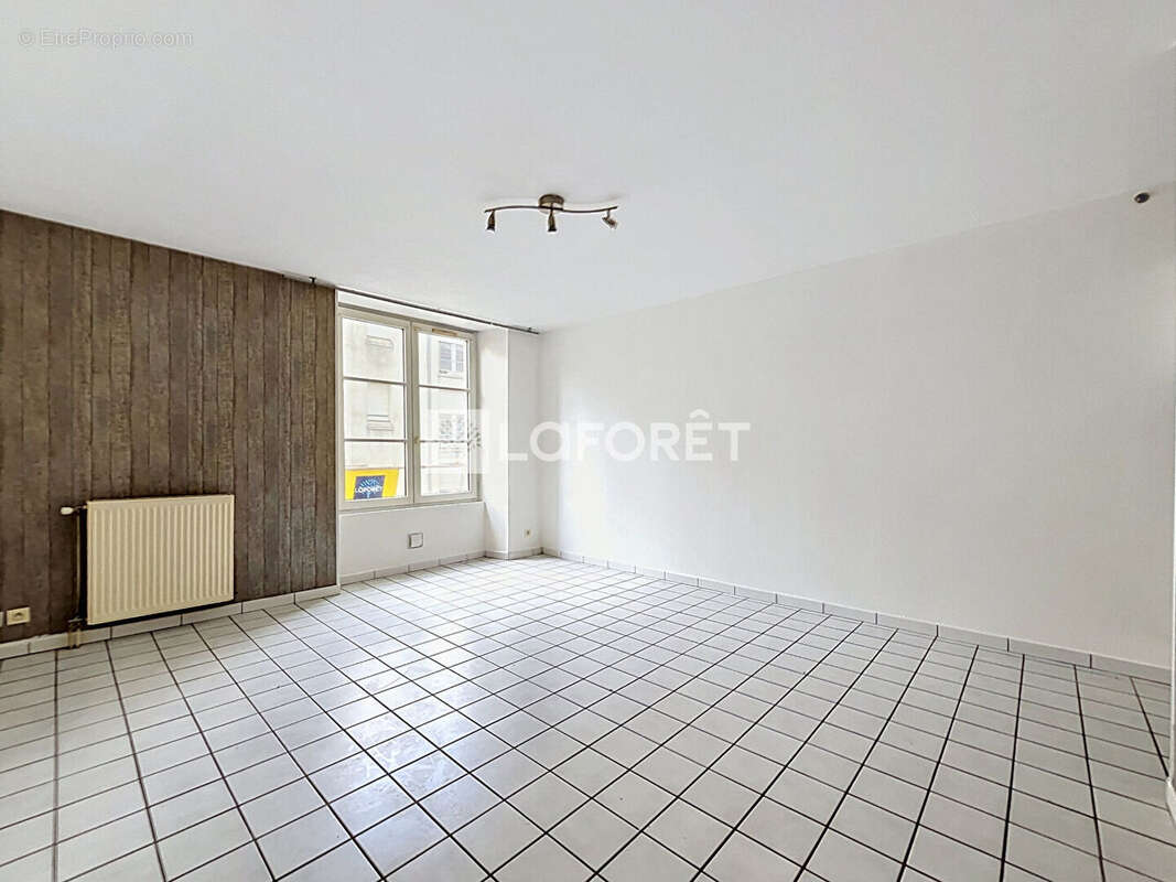 Appartement centre ville CHAUMONT - photo 2