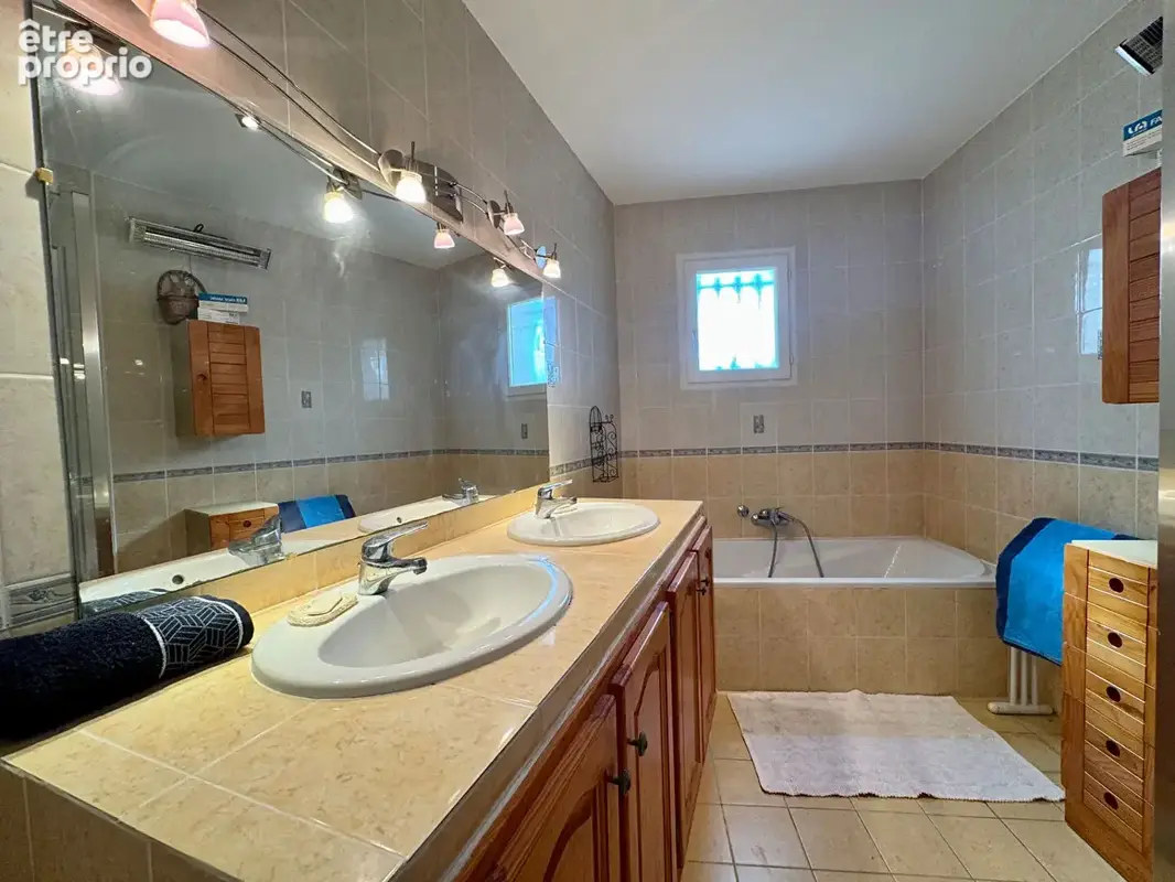 Maison Saint Cyr Sur Mer 6 pièce(s) 155,88m2 - photo 12