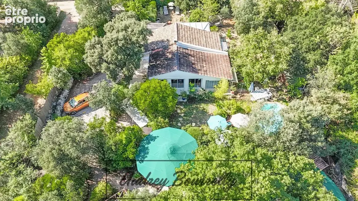 Maison à SAINT-MAXIMIN-LA-SAINTE-BAUME