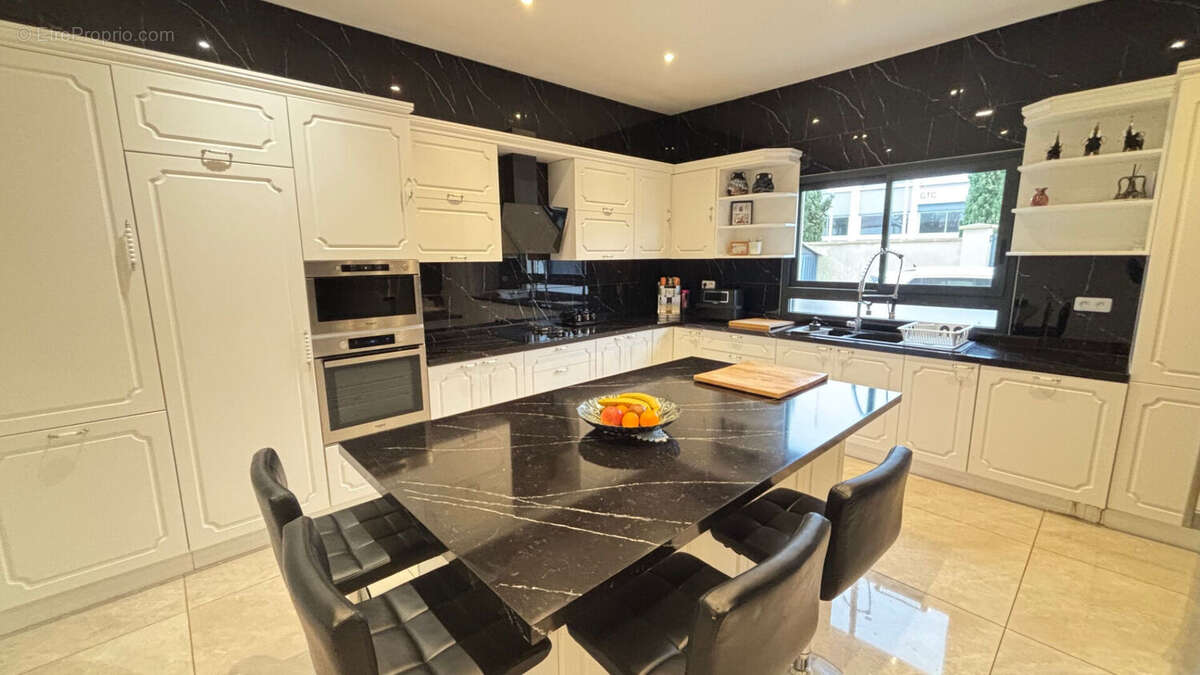 Maison à AUBERGENVILLE