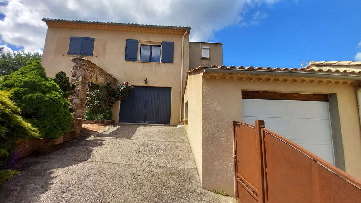 Maison à LE POUJOL-SUR-ORB