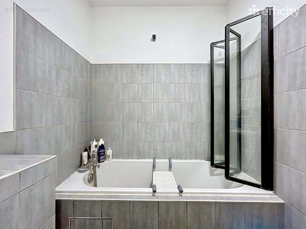 Appartement à CHIRENS