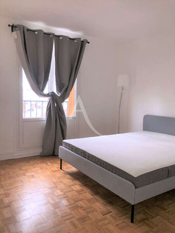 Appartement à AUBERVILLIERS