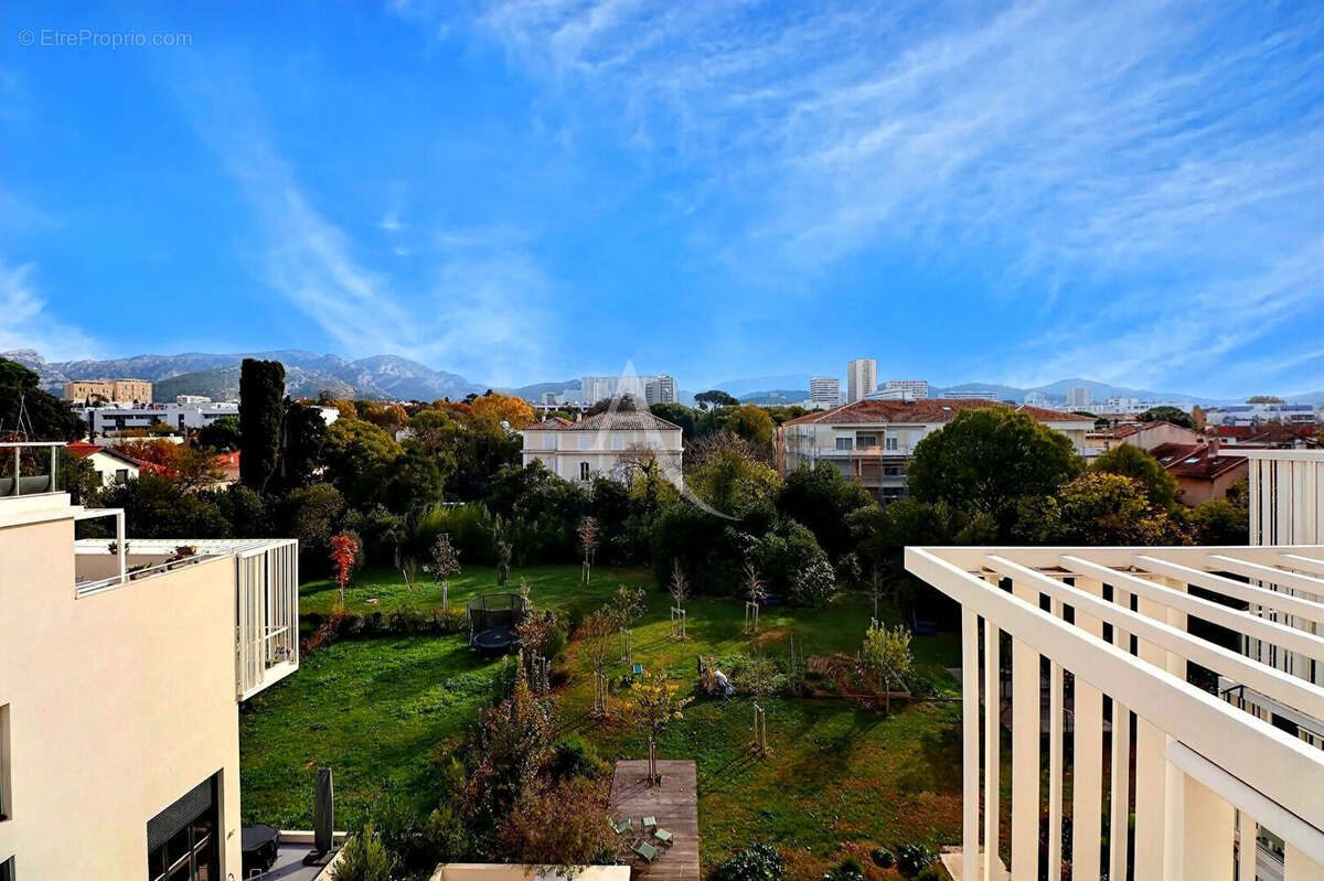 Appartement à MARSEILLE-8E