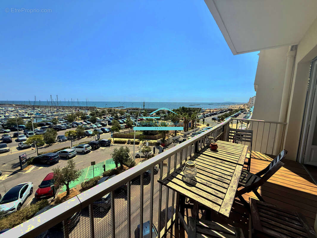 Palavas - Appartement T3 de 60 m2 - Terrasse vue panoramique mer- 1 place de Parking - photo 9