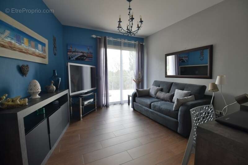 Propriété au calme - 5 chambres - T3 attenant - garage XXL - piscine - à MARMANDE (47) - photo 17