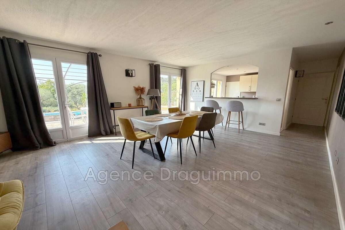 Maison 168 m² à Draguignan  - photo 6