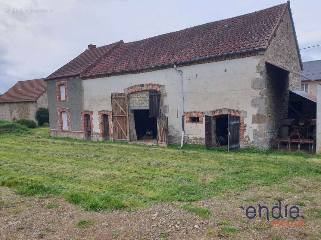Maison à PARSAC
