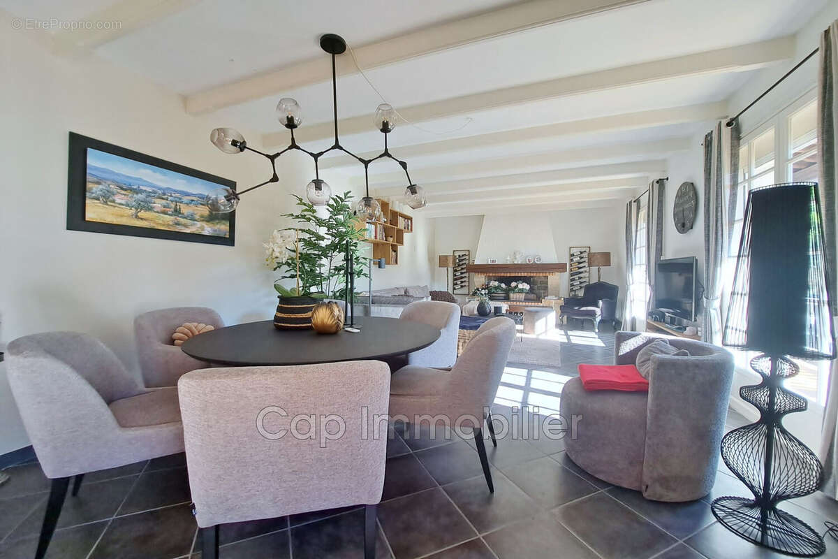Maison 120 m² à Agde  - photo 9