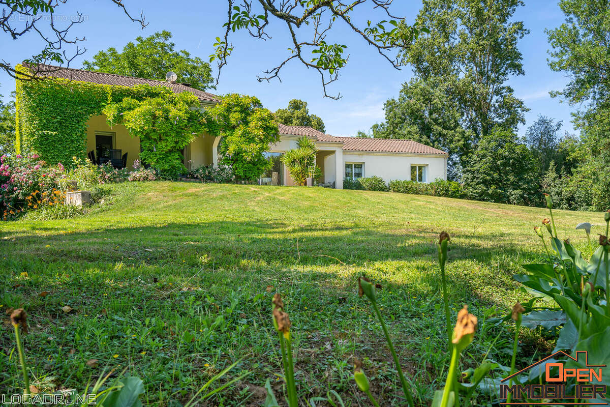 Maison à LEDAT
