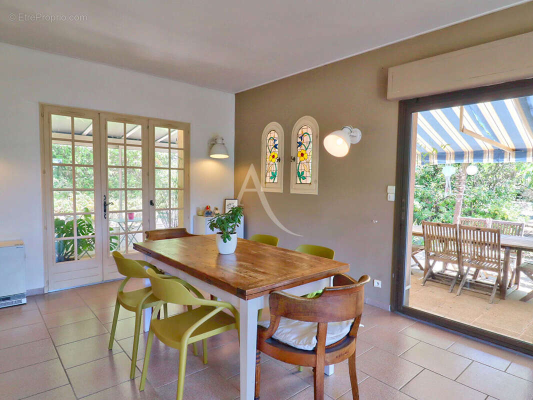 Villa lumineuse type 5 au calme sur 3612 m2 avec oliviers pierrevert - photo 6