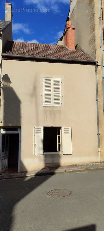 Maison à CHATEAUMEILLANT