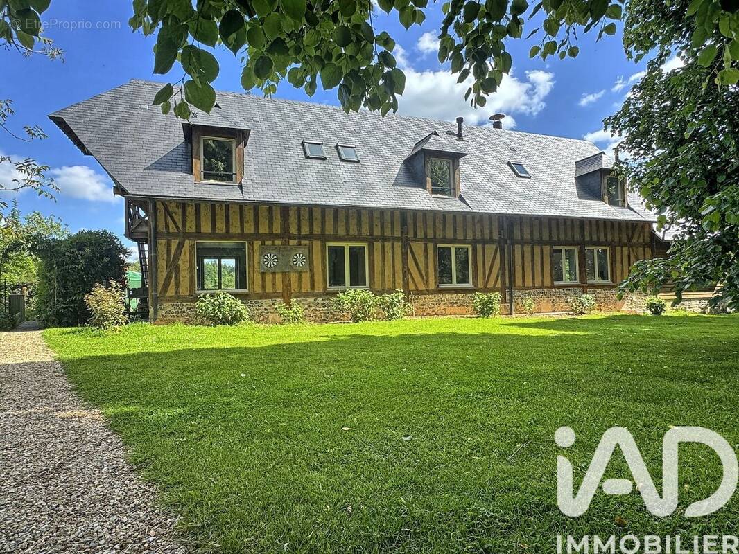 Photo 1 - Maison à MALAUNAY