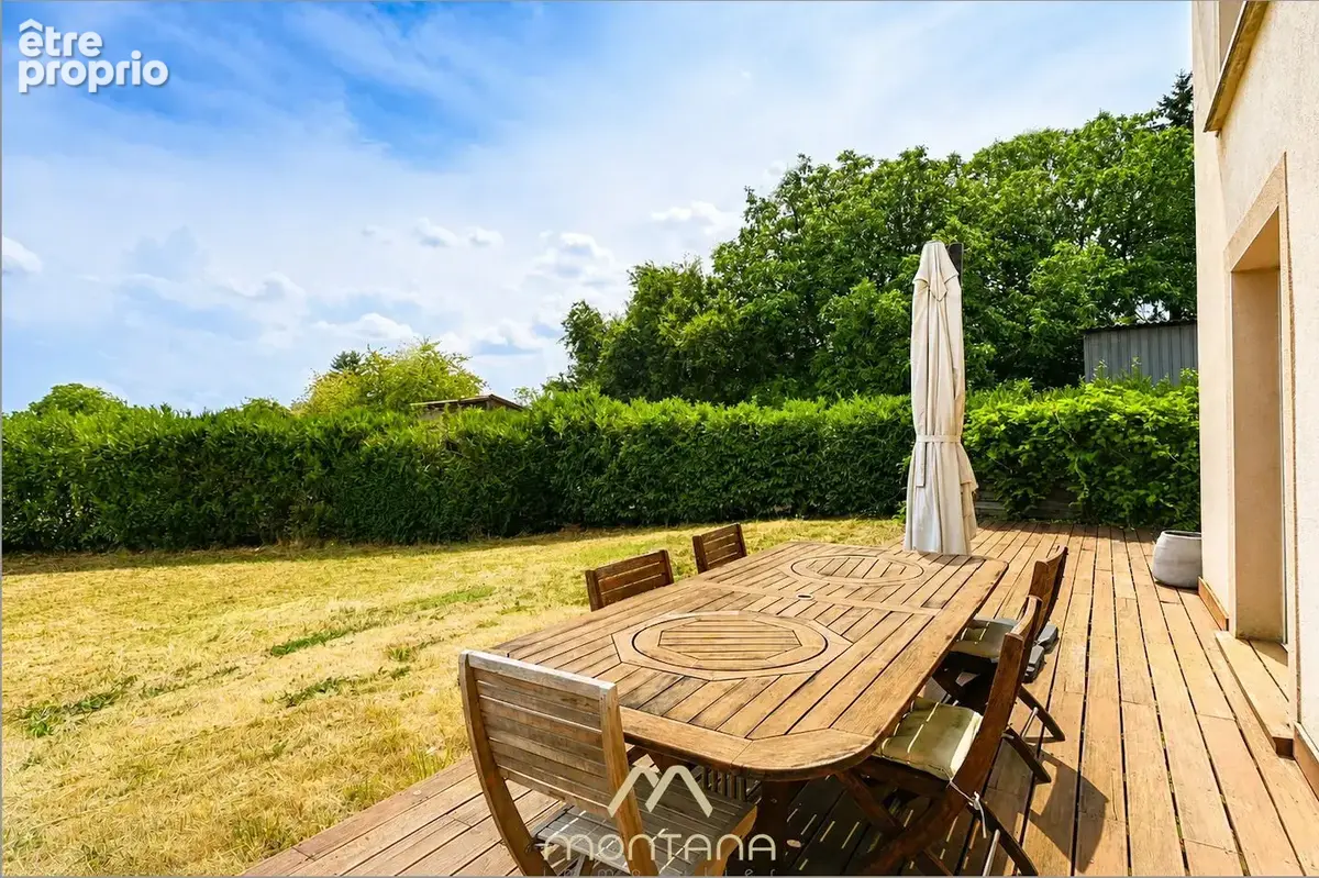 Maison 218 m² à Audun-Le-Roman  - photo 3