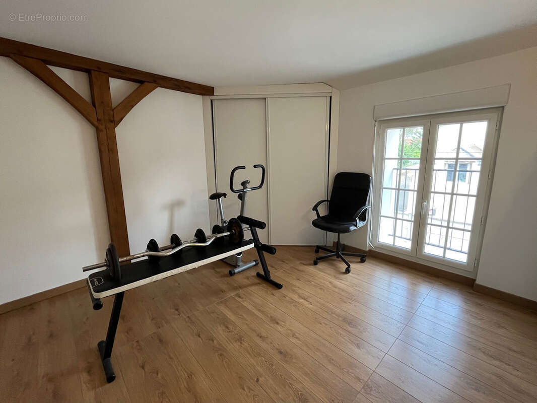 Maison à SAINT-ILLIERS-LE-BOIS