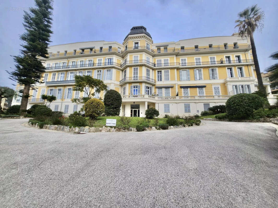 Appartement à MENTON