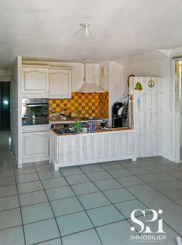 Appartement à PIERREFEU-DU-VAR