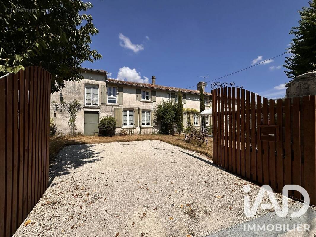 Photo 1 - Maison à VILLEMAIN