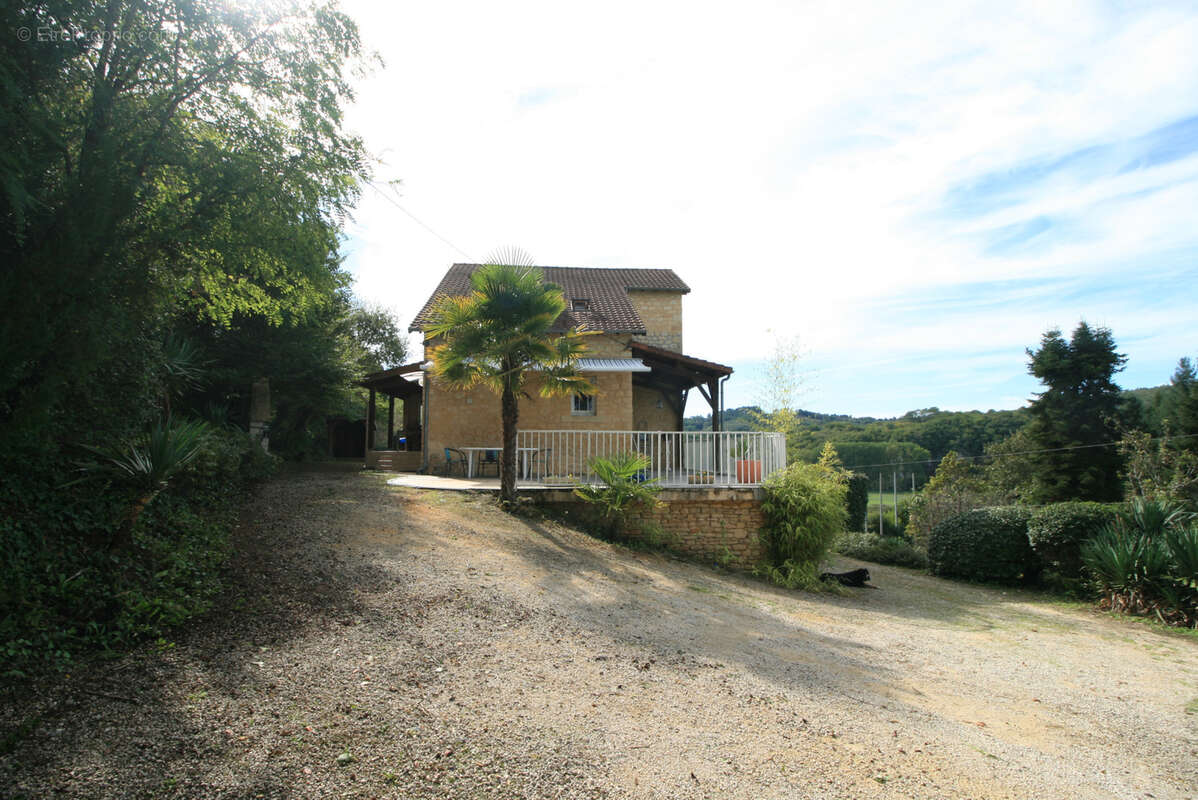 Maison à LES EYZIES-DE-TAYAC-SIREUIL