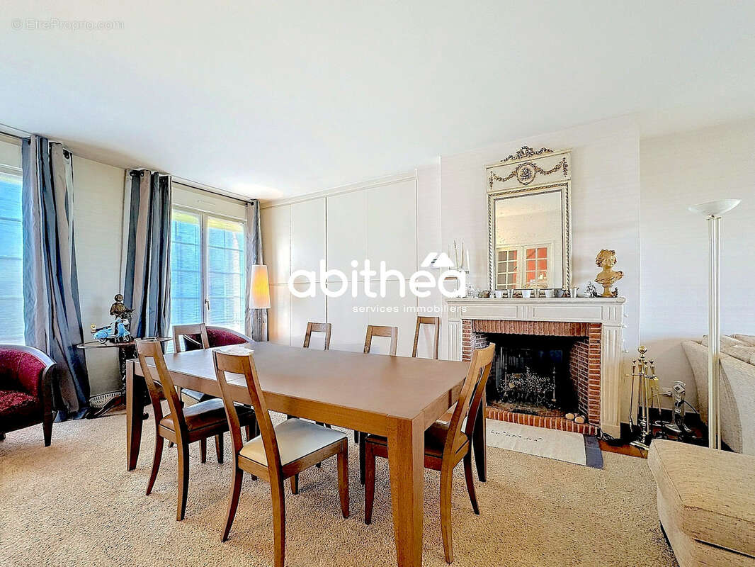 Maison à HENIN-BEAUMONT