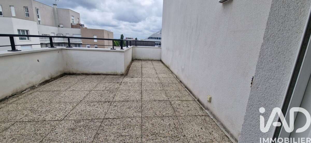 Photo 8 - Appartement à CERGY