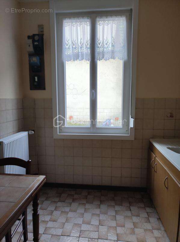 Maison à ORIGNY-SAINTE-BENOITE