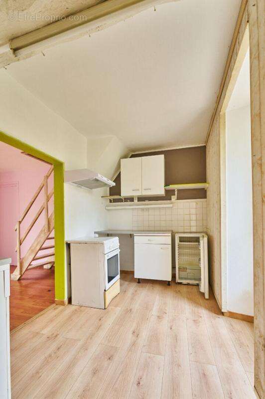 Maison à MORTAGNE-SUR-SEVRE