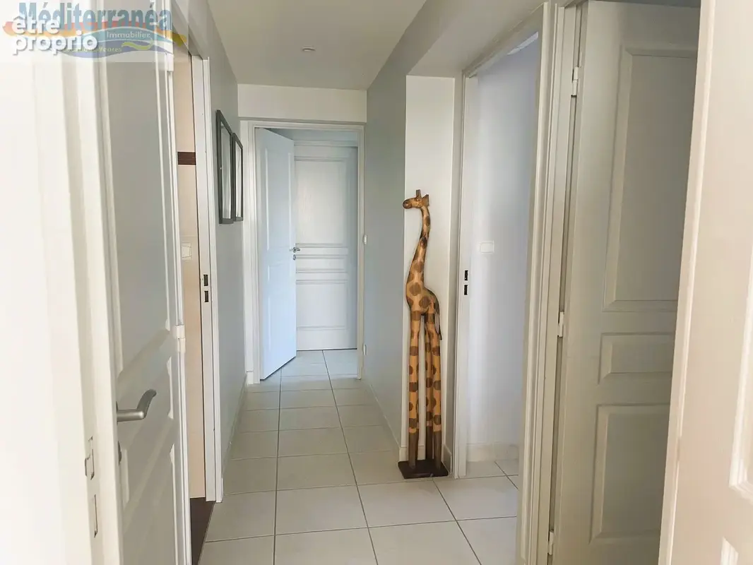 MOTTE DU COUCHANT Magnifique appartement 105M2 Terrasse 78M2 Garage 39M2 Parking - photo 8