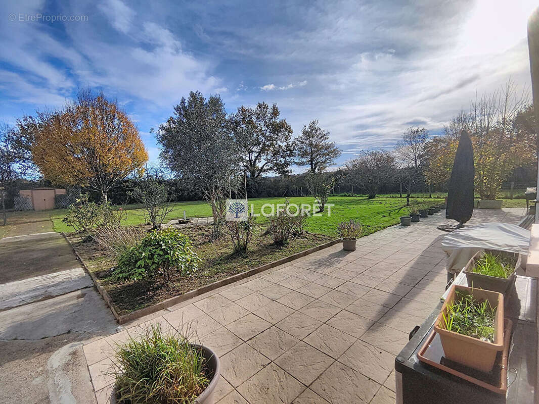 Maison à LA CHAPELLE-BERTRAND