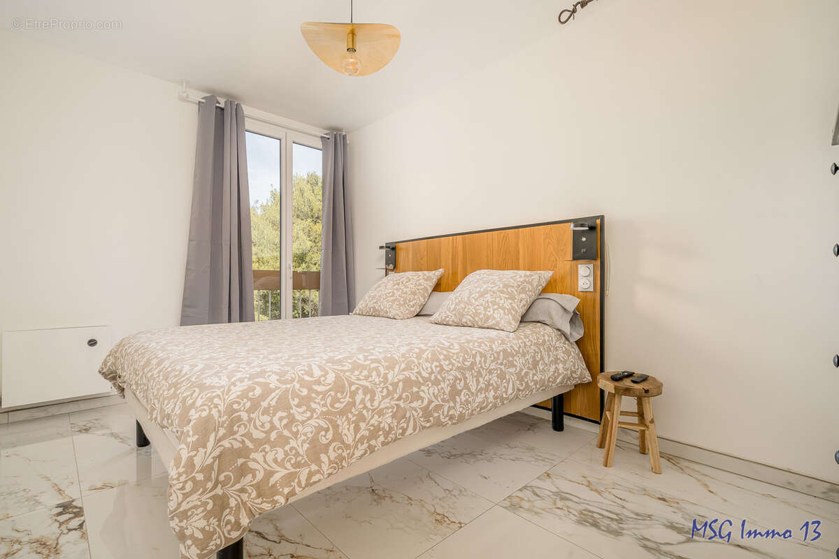 Appartement à MARSEILLE-14E