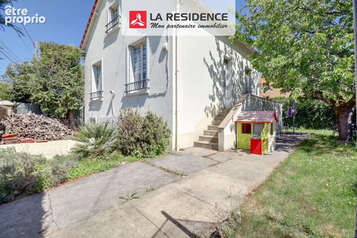 Maison à VILLIERS-SAINT-FREDERIC