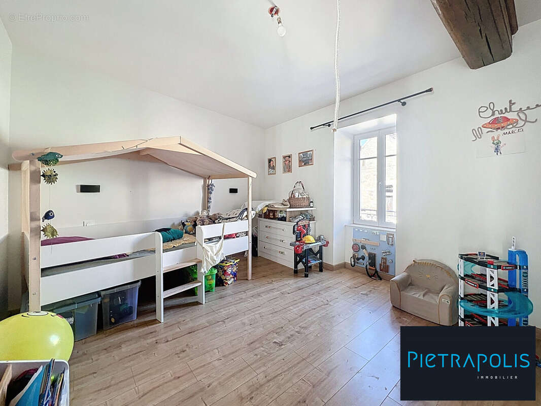 Maison à LA ROCHEPOT