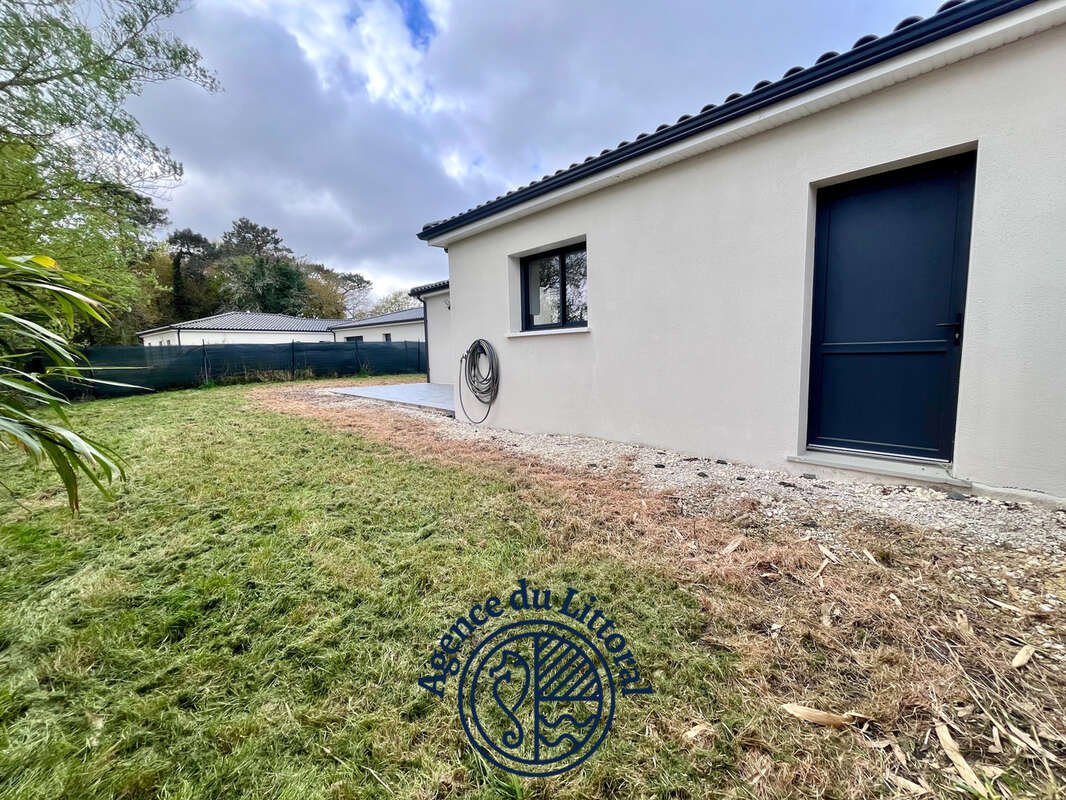 Maison à LES MATHES