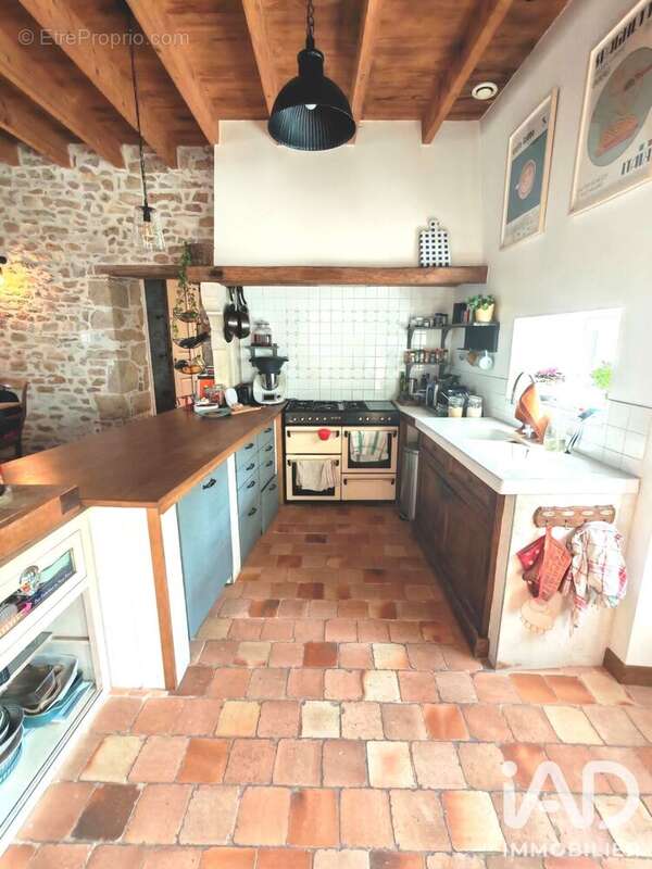 Maison 139 m² à Saint-Juire-Champgillon  - photo 6