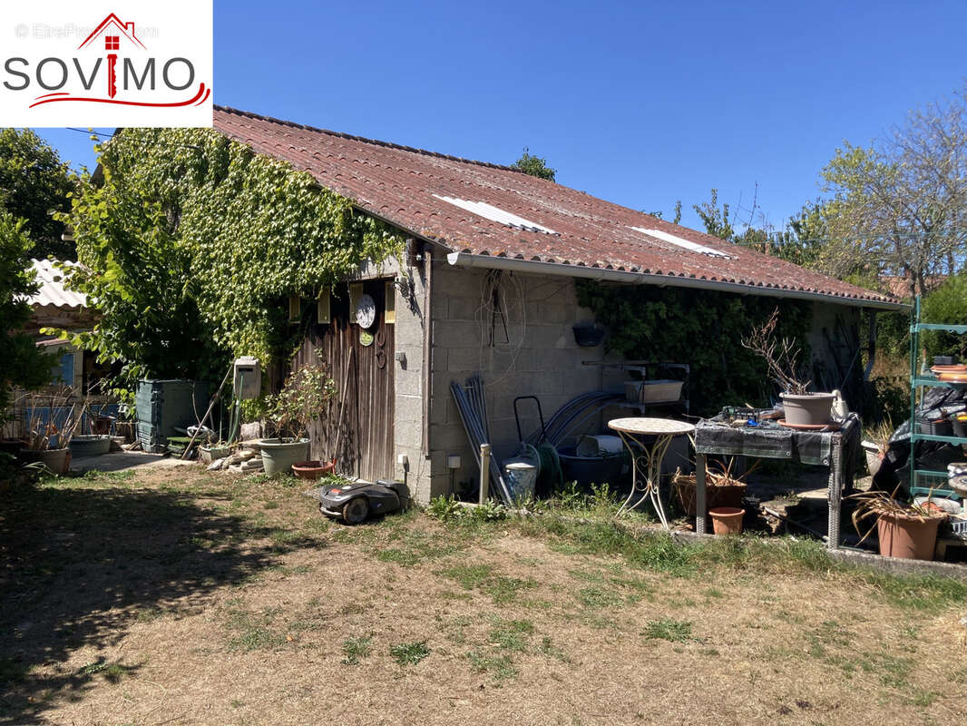 Maison à GAJOUBERT