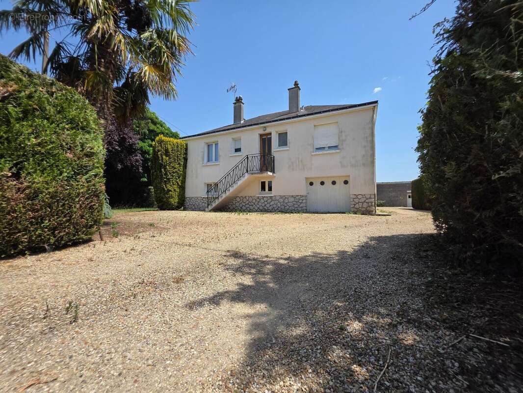 Photo 2 - Maison à NOYANT