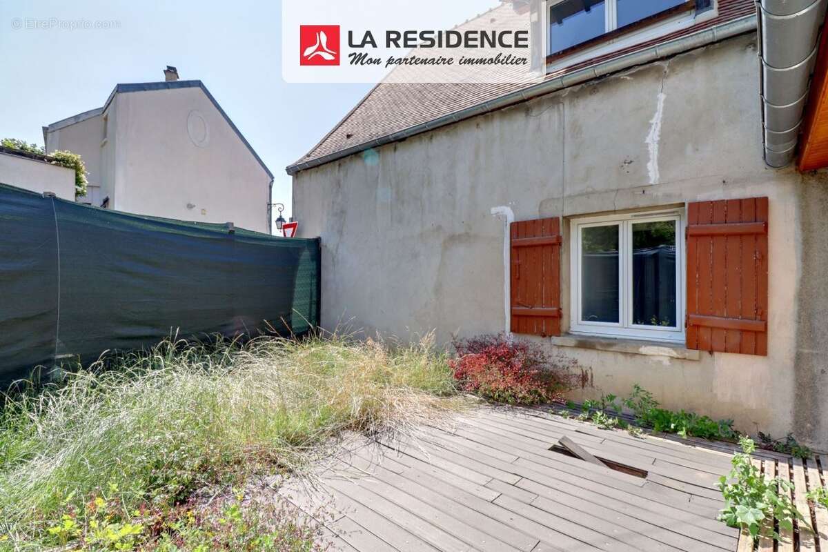 Maison à VILLIERS-SAINT-FREDERIC