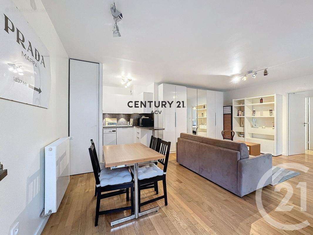 Appartement à MAISONS-ALFORT