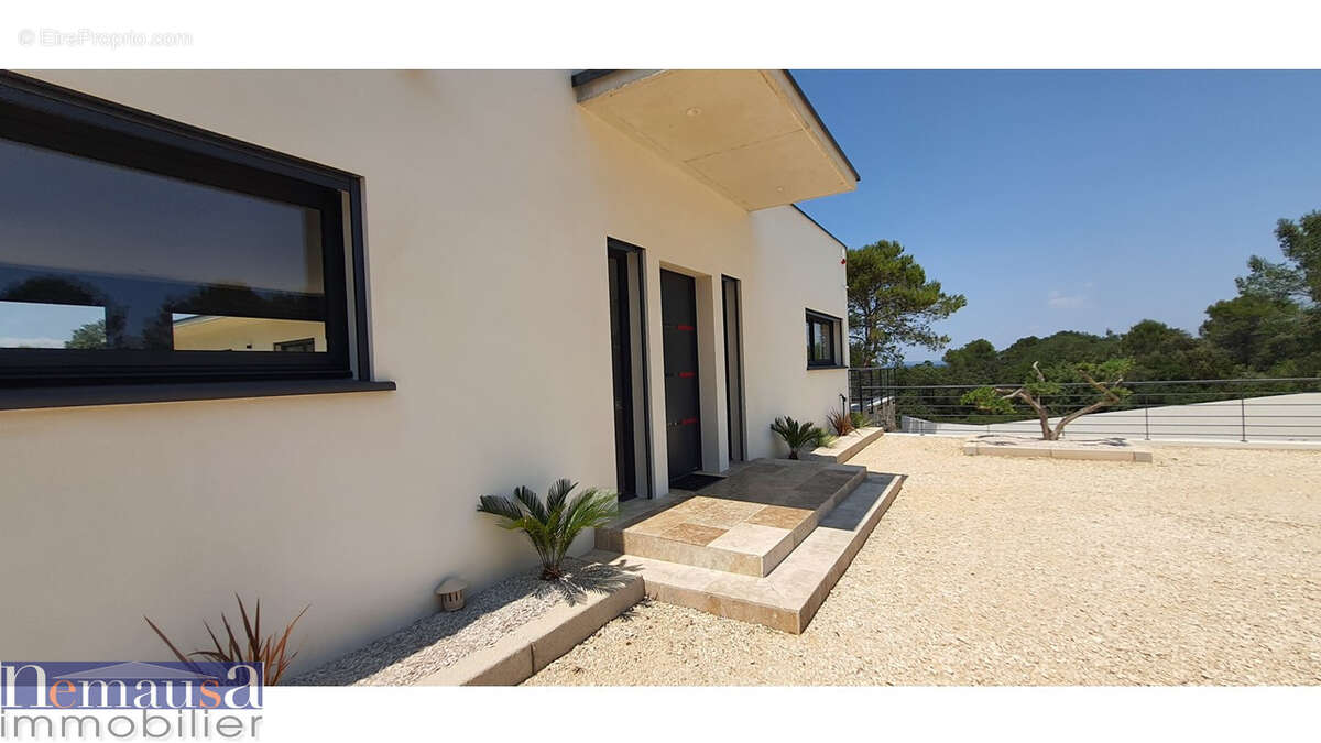 Maison à NIMES