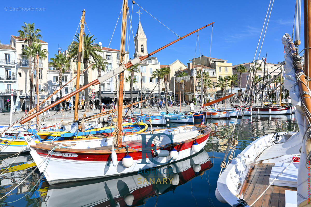 Appartement à SANARY-SUR-MER