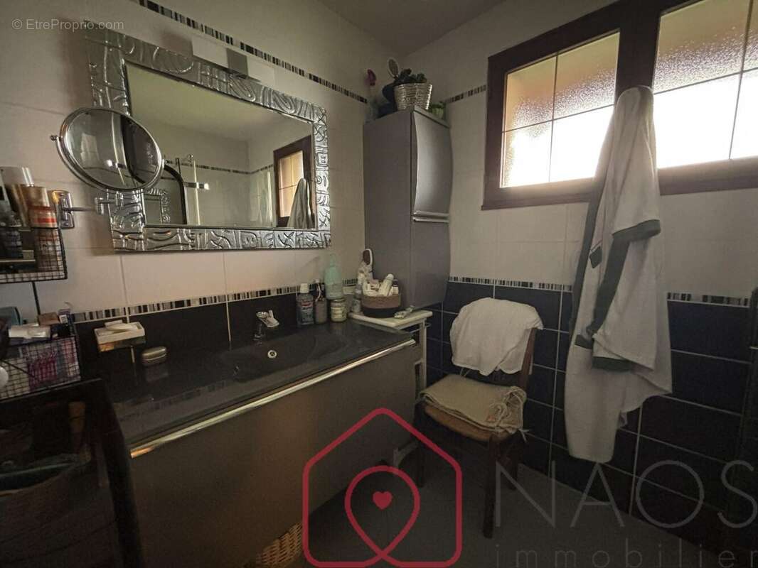 Maison à EU