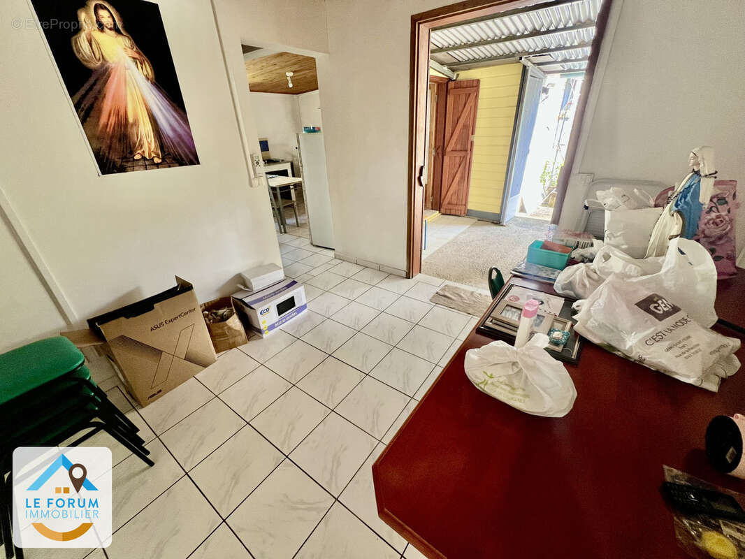 Saint joseph 97480 - maison de plain pied - habitable - secteur prise - photo 3