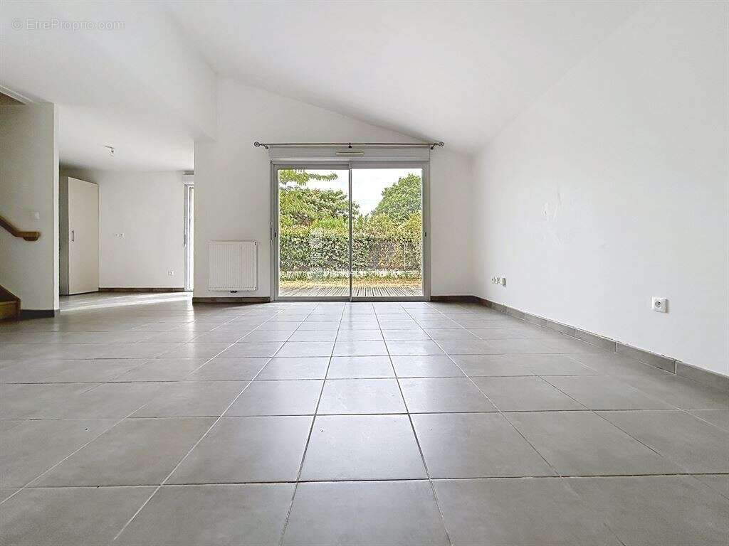 Maison 95 m² à Plaisance-Du-Touch  - photo 3